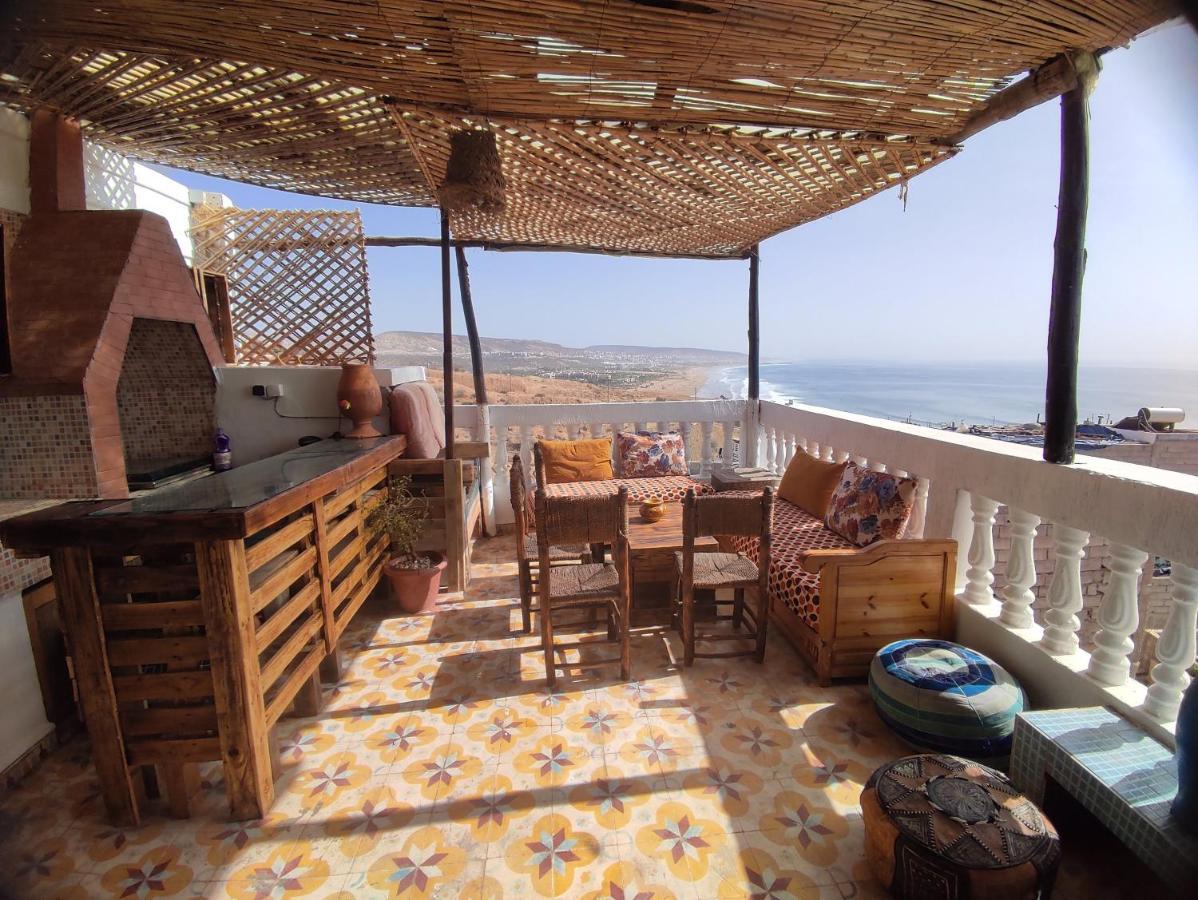 Red Carpet Surf House Apartment Тагазут Екстериор снимка