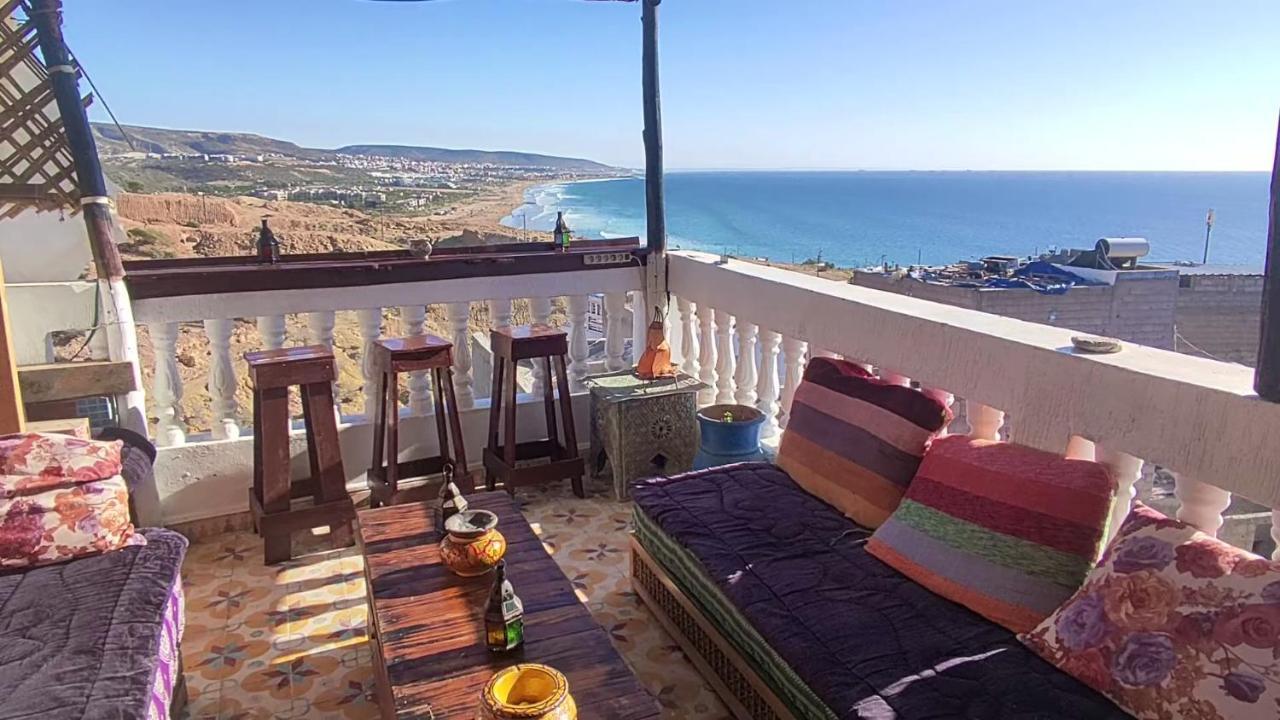 Red Carpet Surf House Apartment Тагазут Екстериор снимка